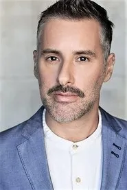 Mark Strano en Tiger Orange
