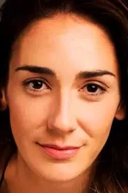 Foto de Marta Poveda como Lorena de la Cruz