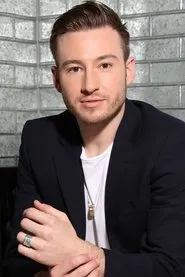 Matthew Mitcham en We All Lie My Darling