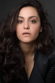 Retrato de May Calamawy