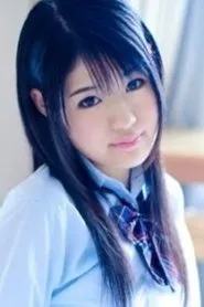 Retrato de Mayu Aine