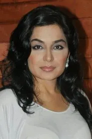 Meera Naveed en Godfather The Legend Continues