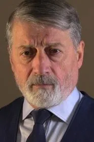 Retrato de Mehmet Tolga Girgin