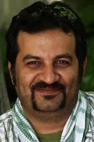 Mehrab Ghasemkhani en Suddenly a Tree