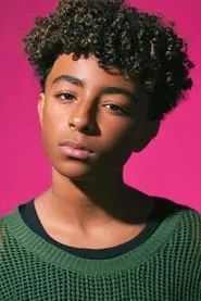 Foto de Micah Abbey como Leaf