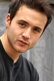 Michael Flores en Garrow