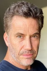 Retrato de Michael Lowry