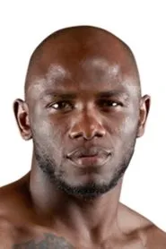 Retrato de Michael Tchamou
