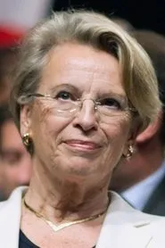 Retrato de Michèle Alliot-Marie