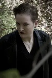 Michelle Belanger en The Real Vampire Files