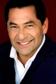 Retrato de Mike Gomez