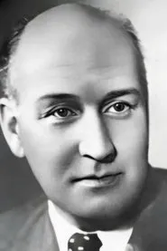 Mikhail Romanov en Golubye Dorogi