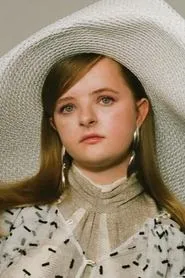 Milly Shapiro en Cursed: The True Nature of Hereditary