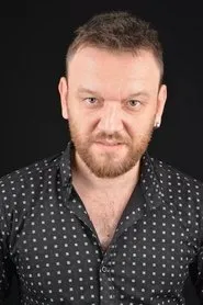 Retrato de Miraç Sevsay