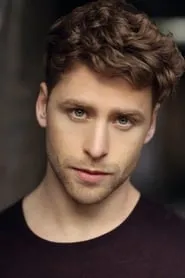 Retrato de Mitch Hewer