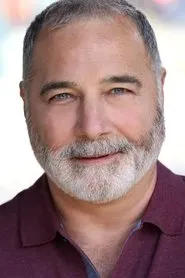 Retrato de Mitch Poulos