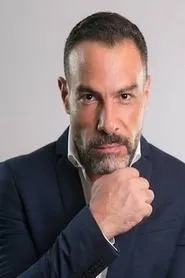 Retrato de Mohamed Khamis