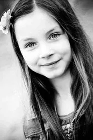 Molly Harmon en Kitten in the Cat Trap