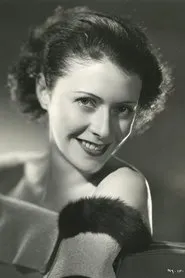 Molly Lamont en Scared to Death