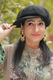 Monira Mithu en Amader Golpo