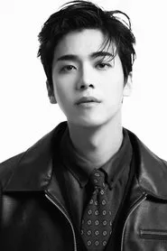 Retrato de Moon Ji-hoo