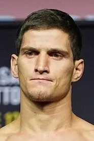 Movsar Evloev en UFC Fight Night 207: Volkov vs. Rozenstruik
