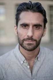 Retrato de Murat Seven