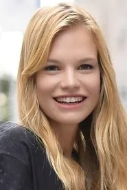 Foto de Nadine Leopold como Herself