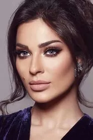 Foto de Nadine Nassib Njeim como Alya