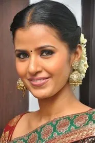 Nanditha Jennifer en Azhagiya Asura
