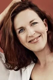 Foto de Nanna Schaumburg-Müller interpretando a Edith en Madame Ida