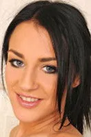 Retrato de Naomi Montana