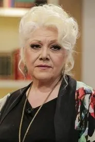 Foto de Natália de Sousa interpretando a Leonarda en Um Crime de Luxo
