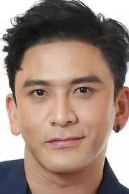 Retrato de Natthawut Skidjai
