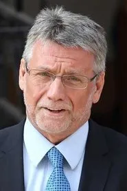 Neil Wallis en Svennis
