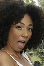 Retrato de Nia Nixon