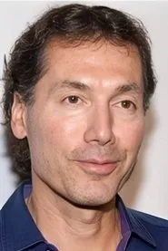 Nicholas Celozzi en Queen of Lost Island