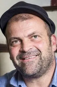 Nicholas McGaughey en The Arborist