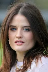 Nika McGuigan en Mammal