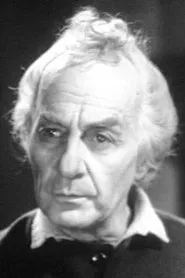 Nikolai P. Cherkasov en Bestsennaya golova