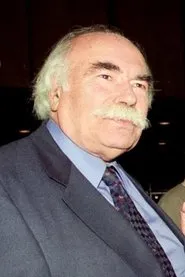 Retrato de Nikos Kouros
