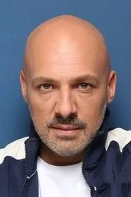 Foto de Nikos Moutsinas como Self - Judge
