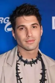 Noah Benjamin Miller aparece en POPPED  Noah Benjamin Miller en POPPED
