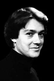 Oğuz Tunç en Raziye