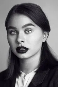 Retrato de Olesya Ochepovskaya