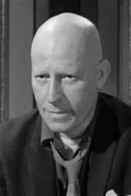 Oliver MacGreevy en Where the Action Is