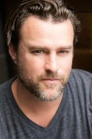 Oliver Macready en Aracnofobia II