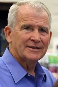 Retrato de Oliver North