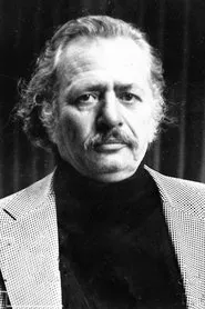 Orhan Çağman en Anayurt Oteli