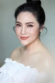 Retrato de Ornanong Panyawong